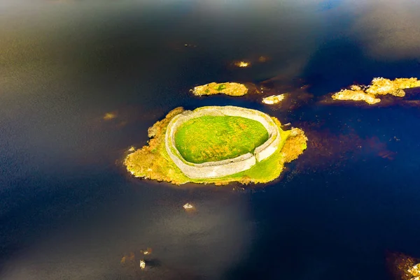 Flygfoto över Doon Fort vid Portnoo - grevskapet Donegal - Irland — Stockfoto