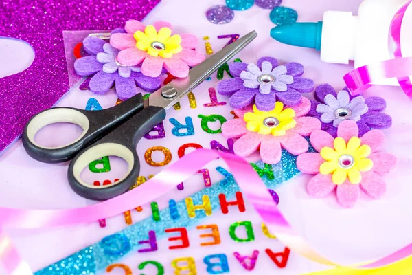 Making paper crafts for candy cone first day of school — Stock Photo, Image