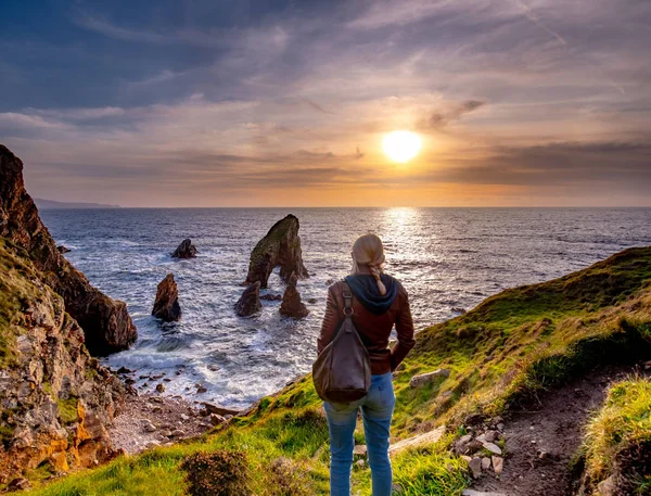 Crohy Head Sea Arch nadrág alatt naplemente-County Donegal, Írország — Stock Fotó