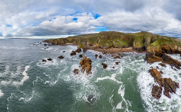 Luftaufnahme des crohy head meerbogen, county donegal - irland — Stockfoto