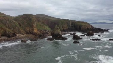 Crohy Head Deniz Kemerinin havadan görünüşü, Donegal İlçesi - İrlanda