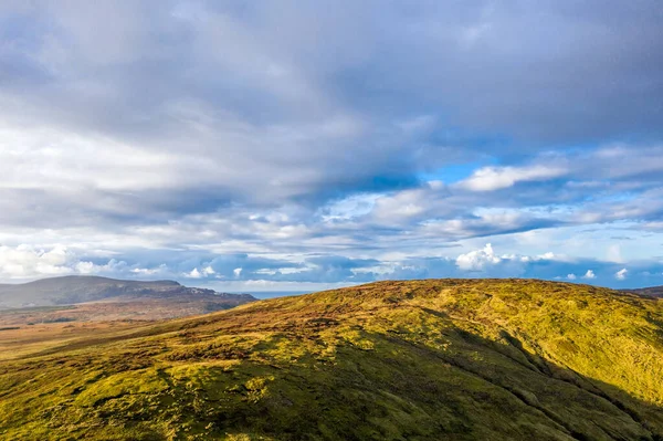 Luftaufnahme vom glengesh pass durch ardara, donegal, irland — Stockfoto