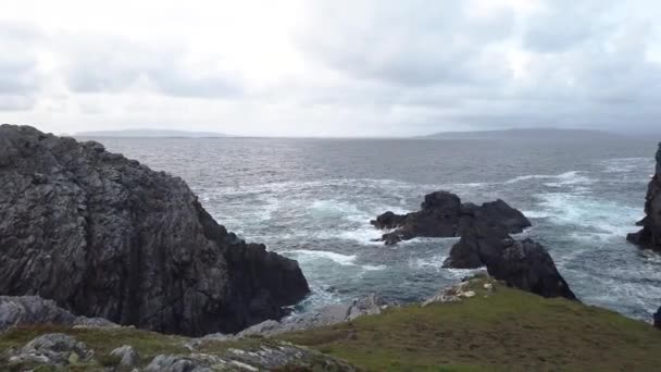 ドニゴール州のドーロス島の海岸線-アイルランド. — ストック動画
