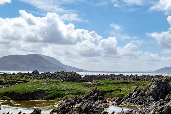 靠近Carrickabraghy城堡的美丽海岸- -爱尔兰多纳加县Inishowen的Doagh岛 — 图库照片