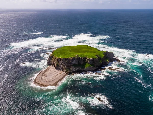 Aerial of Glashedy Island , an uninhabitated island west of Trawbreaga Bay - Donegal, Ireland — Stock Photo, Image