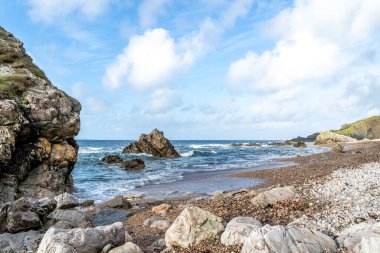 Maling Kuyusu 'nun güzel kıyısı, Inishowen - County Donegal, İrlanda