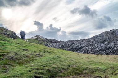 Donegal, İrlanda 'daki Dawros sahil şeridi..