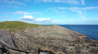 St. Johns Point, County Donegal, İrlanda 'daki güzel sahil manzarası.