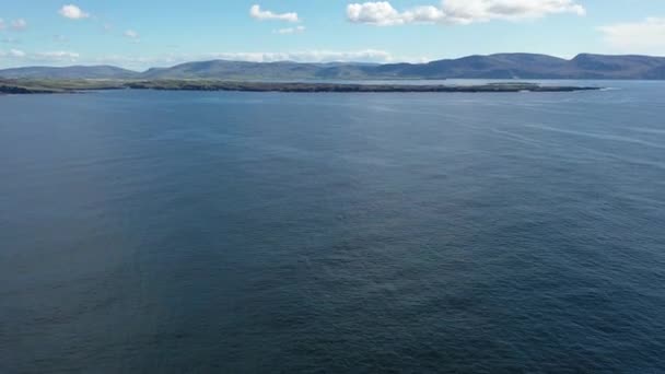Légi felvétel a partvonalról Dawros megyében Donegal - Írország — Stock videók