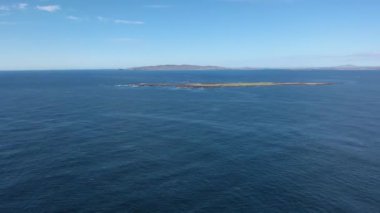 Donegal İlçesi 'nde Roaninnish' in havadan görünüşü - İrlanda