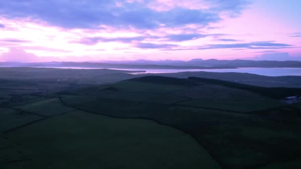 Puesta de sol en el Condado de Donegal - Irlanda — Vídeo de stock