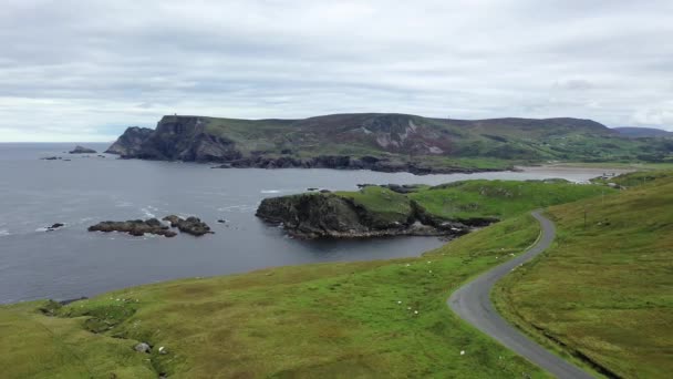 Úžasné pobřeží Glencolumbkille Donegal - Irsko — Stock video