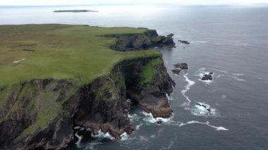 Glencolumbkille Donegal 'in inanılmaz kıyısı - İrlanda