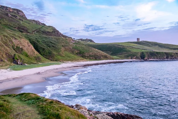 Schöner Sonnenuntergang am Strand von Maghery in der Grafschaft Donegal — Stockfoto