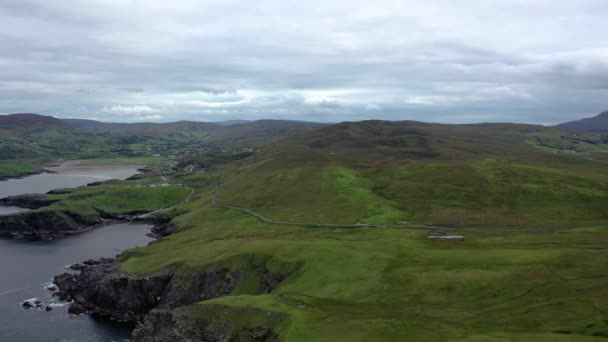 Niesamowite wybrzeże Glencolumbkille Donegal - Irlandia — Wideo stockowe