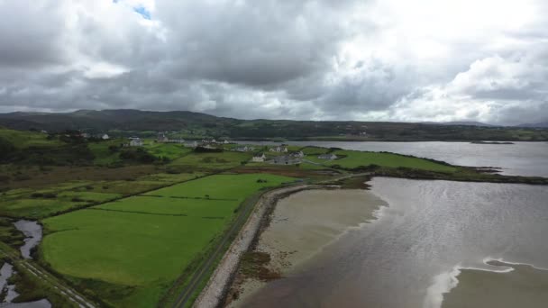 Baie de Gweebarra par Lettermacaward dans le comté de Donegal - Irlande — Video