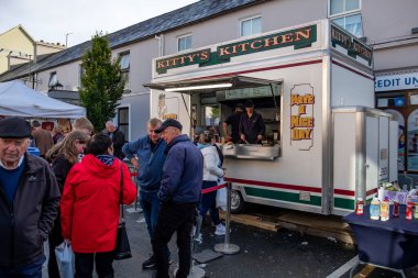 GLENTIES, COUNTY DONEGAL, IRELAND - 13 Eylül 2025: The Hasat Fuarı, Anayol 'da düzenlenen ücretsiz yıllık etkinliktir..