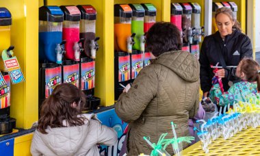 GLENTIES, COUNTY DONEGAL, IRELAND - 13 Eylül 2025: The Hasat Fuarı, Anayol 'da düzenlenen ücretsiz yıllık etkinliktir..