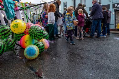 GLENTIES, COUNTY DONEGAL, IRELAND - 13 Eylül 2025: The Hasat Fuarı, Anayol 'da düzenlenen ücretsiz yıllık etkinliktir..