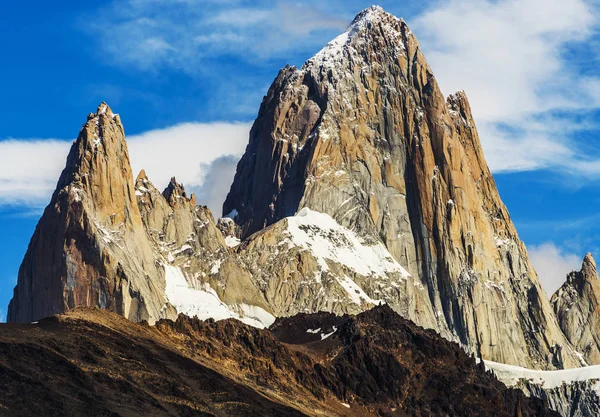 Monte Fitz Roy en el Parque Nacional Los Glaciares en Argentina — Foto de Stock