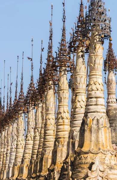 Pagodas en Kakku —  Fotos de Stock