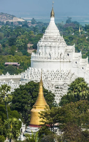 Hsinbyume pagoda — Stok fotoğraf
