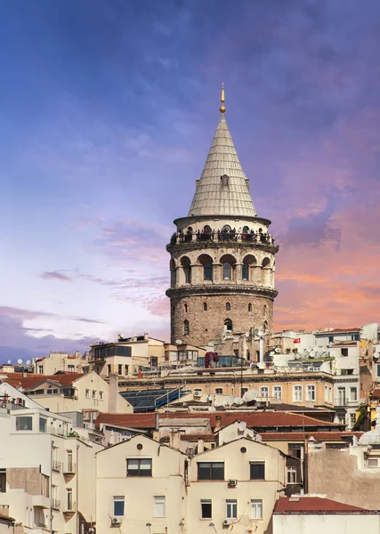 トルコのガラタ塔の夕日 — ストック写真