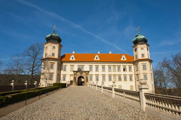 MNISEK pod brdy kasteel — Stockfoto