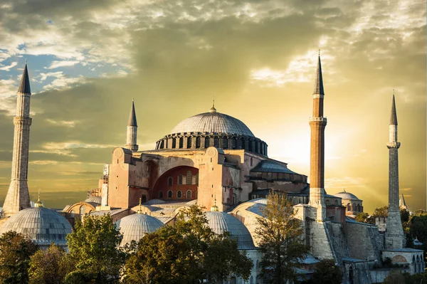Hagia Sophia after the sunset — Stock Photo, Image