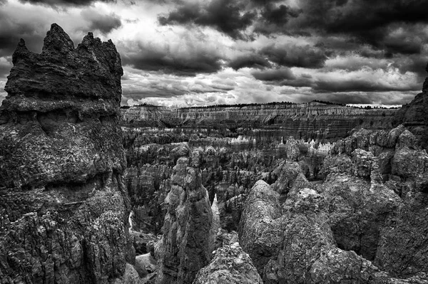 Fırtınalı Bir Zamanda Bryce Canyon Ulusal Parkı Nda Serseriler Utah — Stok fotoğraf