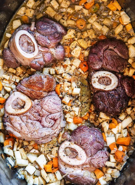 Osso Buco Bianco Tradiční Italské Jídlo Milánské Oblasti Telecí Maso — Stock fotografie