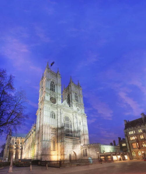 Abadía de Westminster al anochecer — Foto de Stock