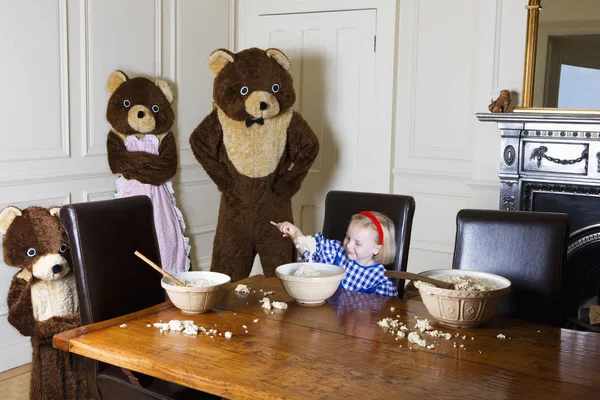 Goldilocks and the three bears — Stock Photo, Image