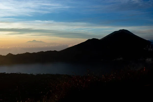 Amazing Mountain Landscape Batur Volcano Dawn Bali Indonesia — Stock Photo, Image