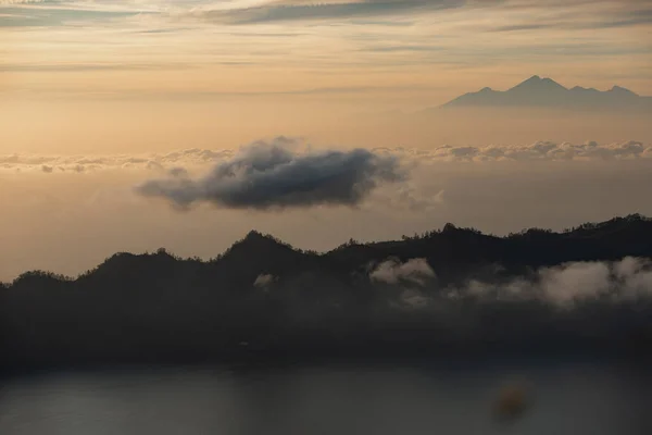 Amazing Landscape Dawn Overlooking Volcano Batur Volcano Bali Indonesia — Stock Photo, Image