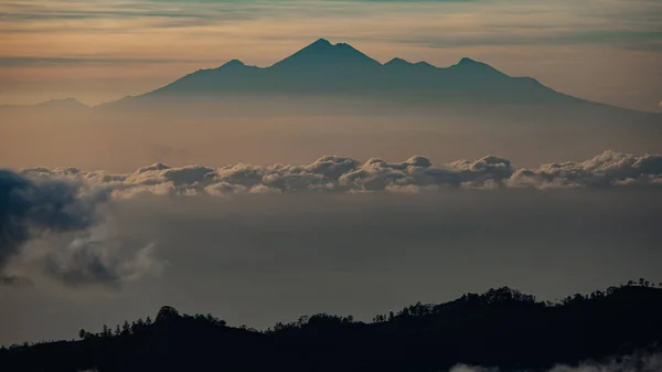 Amazing Landscape Dawn Overlooking Volcano Batur Volcano Bali Indonesia — Stock Photo, Image
