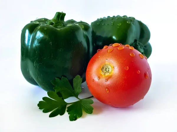 Świeże Pomidory Organiczne Papryka Białym Tle — Zdjęcie stockowe