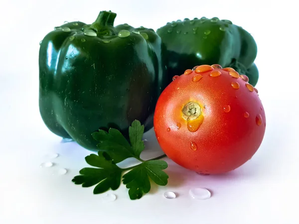 Świeże Pomidory Organiczne Papryka Białym Tle — Zdjęcie stockowe