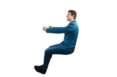 Beyaz arka plan üzerinde izole hayali bir şey sürüş gülümseyen bir işadamı profil portresi.