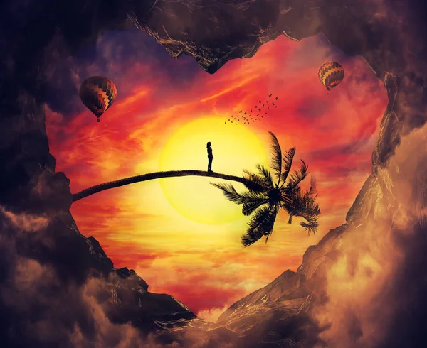 Уявний Вид Печери Формі Серця Екзотичне Небо Заходу Сонця Самотня — стокове фото
