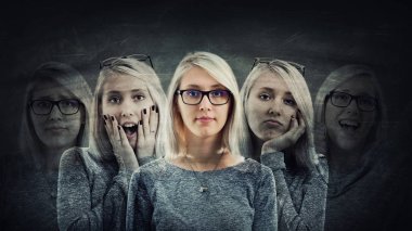 Genç kadın acı split duygular içine beş farklı iç kişilikleri. Multipolar ruh sağlığı bozukluğu kavramı. Şizofreni psikiyatrik hastalık. Yüz ifadeleri ve tepkiler duygudurum değişikliği.