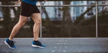 Kendini aşmak atlet çalıştıran