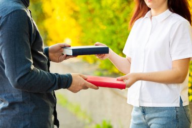 İnsanlar arasında bilgi paylaşımı