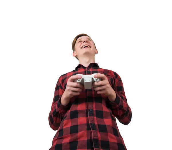 Веселий хлопчик грає у відеоігри ізольовані на білому фоні — стокове фото