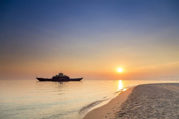 Zachód Słońca Plaży Grecji — Zdjęcie stockowe