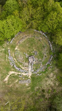 Höyük mezarlık Mishkova niva yöredeki Stranca dağ