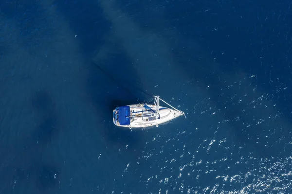 Vista Aérea Iate Vela Mar — Fotografia de Stock