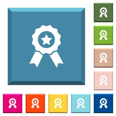 Beyaz simgeler ucu keskin kare düğmeleri çeşitli moda renklerde kurdeleler ile ödül