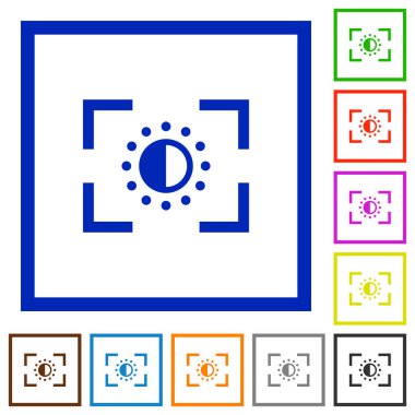 Kamera doygunluk ayarı düz renk simgeleri beyaz arka plan üzerinde kare kare