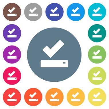 Başarılı bir şekilde düz beyaz simgeler yuvarlak renkli arka planlar üzerinde kurtardı. 17 arka plan renk değişimleri dahil.